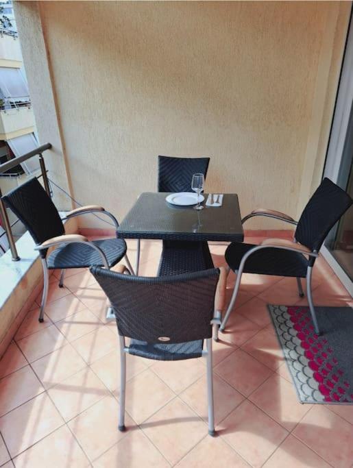 Tirana Lake Apartment photo 3