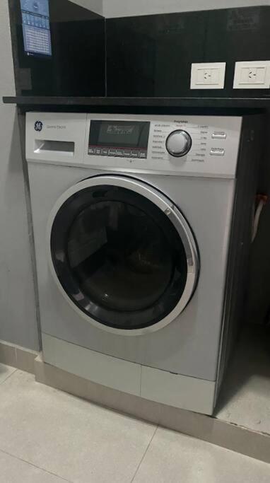 Monoambiente Edificio DOMUS Full GYM Piscina Infinita Laundry Seguridad24hs photo 4