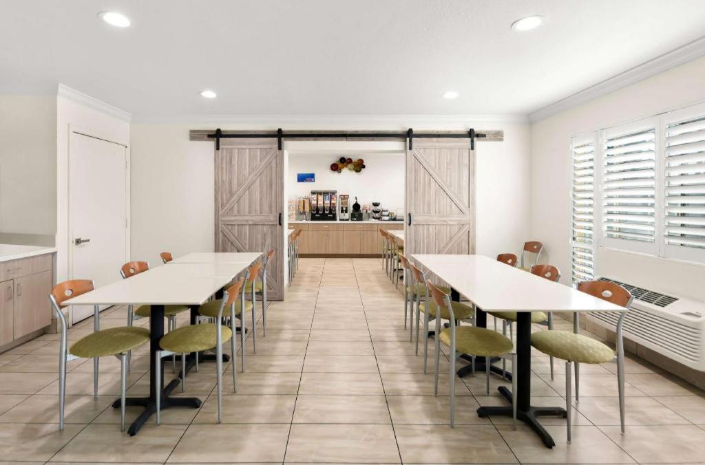 Best Western Executive Inn image