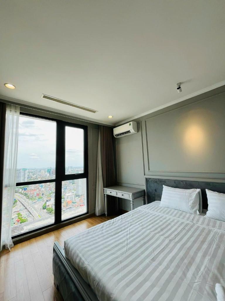 Royal City Apartment Nguyễn Trãi, Thanh Xuân by Helen