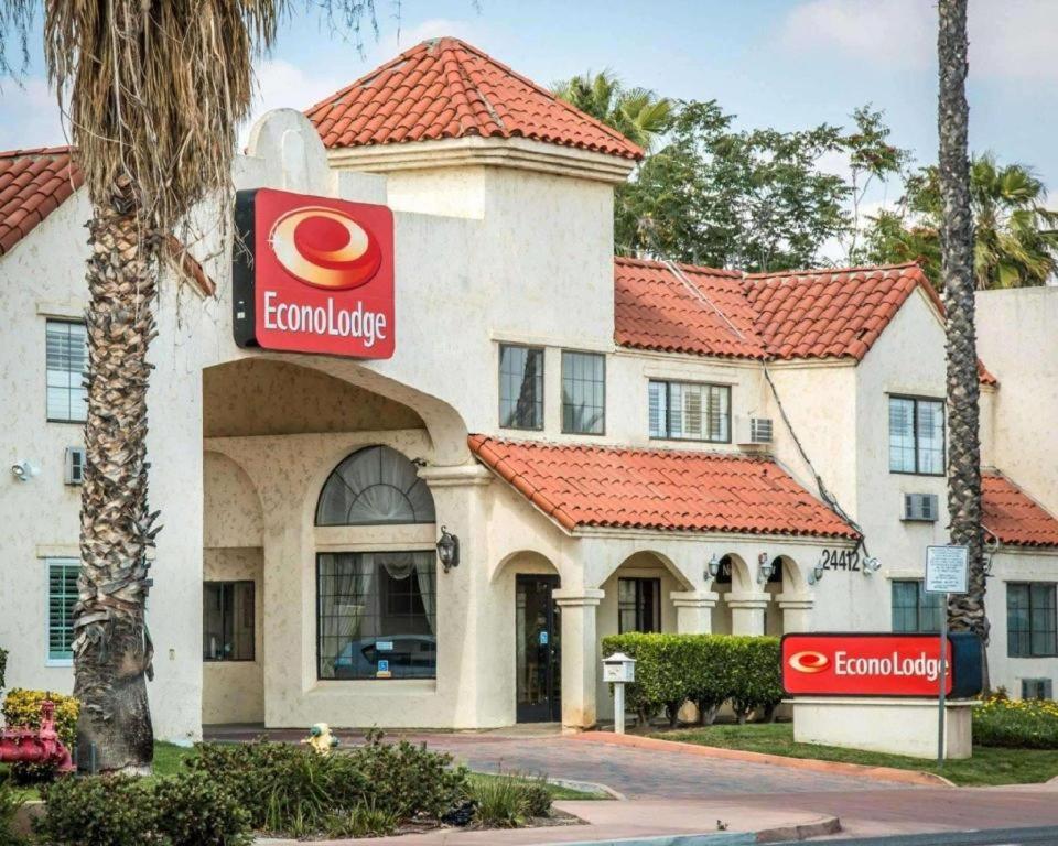 Econo Lodge Moreno Valley image