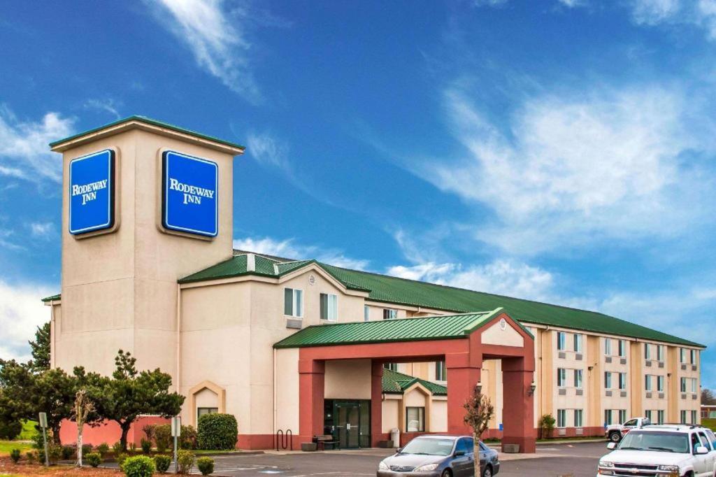 Rodeway Inn Salem image