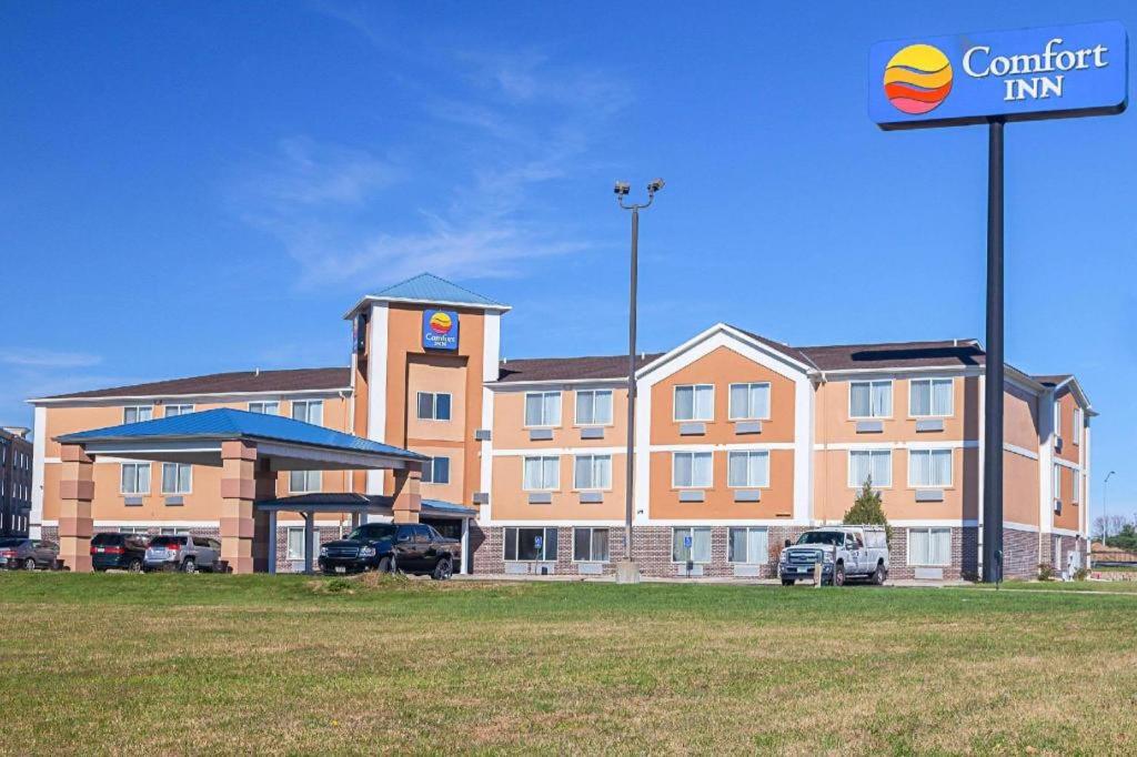 Comfort Inn Lincoln I-80 image