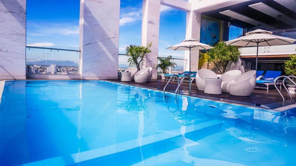 Le Hoang Beach Hotel Danang