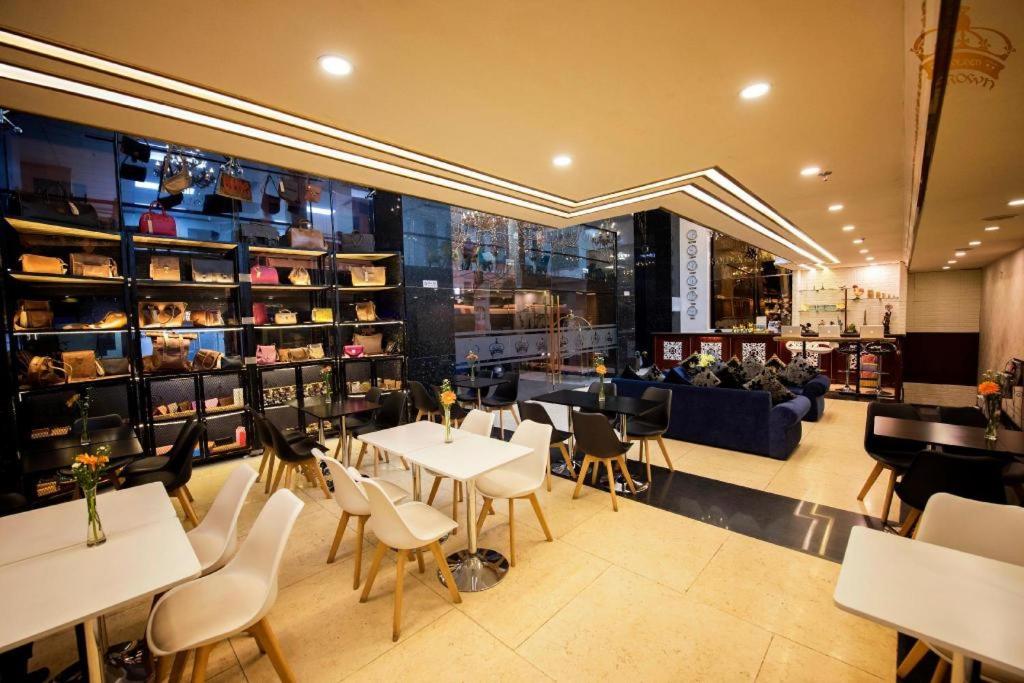 Golden Crown Hotel Saigon