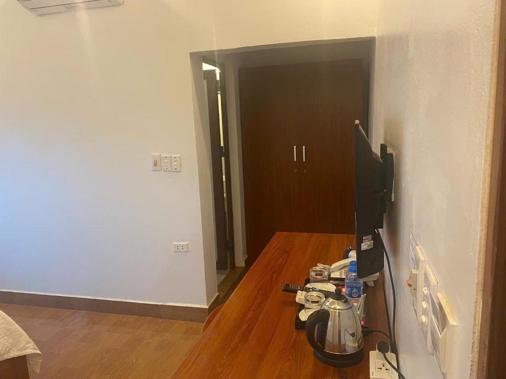 Luxury Airport Hotel - Convenient & Friendly