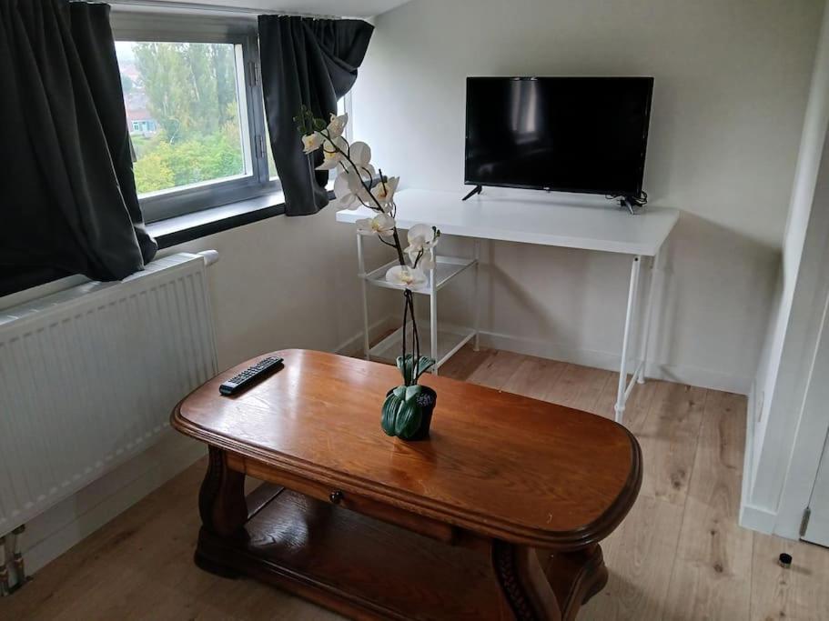 Flat at Relegem photo 1