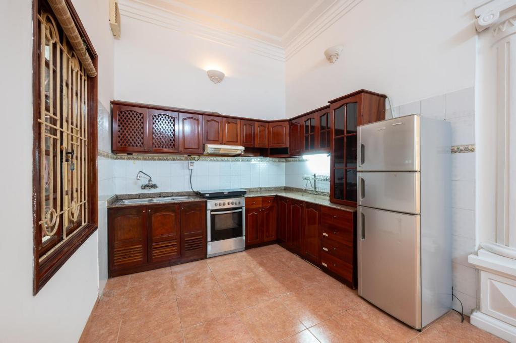 THE AUTUMN - Branch 1