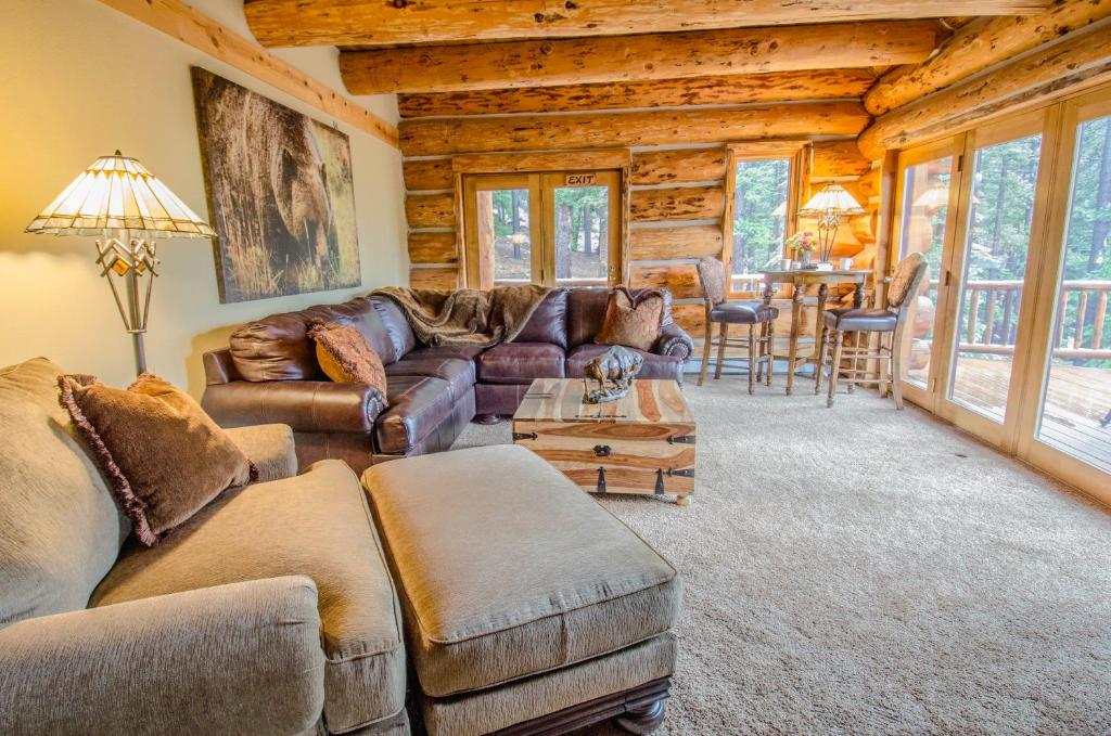 The Silver Lake Lodge - Adults Only photo 1