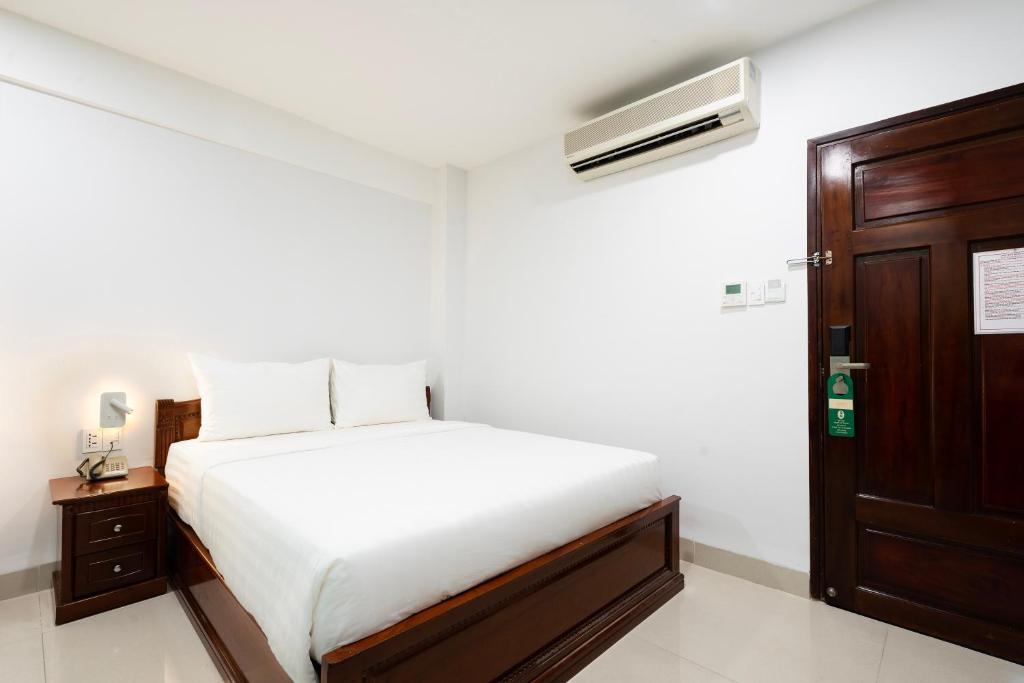 Hoang Luxury Hotel Dist 1 Ho Chi Minh