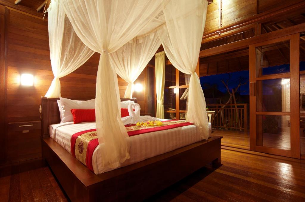 Сьюит (Люкс, вид на сад), Saka Village Resort Ubud