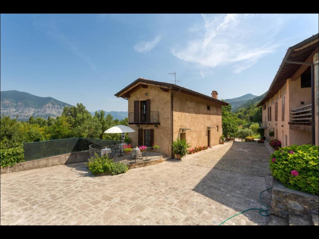B&B Ronco degli Ulivi photo 4