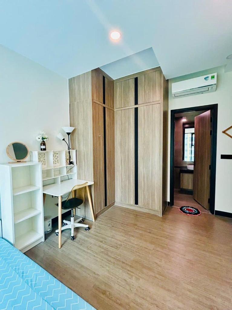 Delasol Garden by the Pool near center D4 HCMC