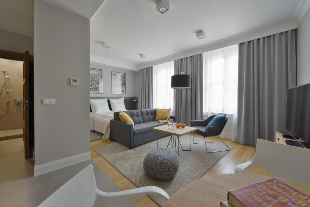 Студио (Улучшенный номер-студио), Stradonia Serviced Apartments