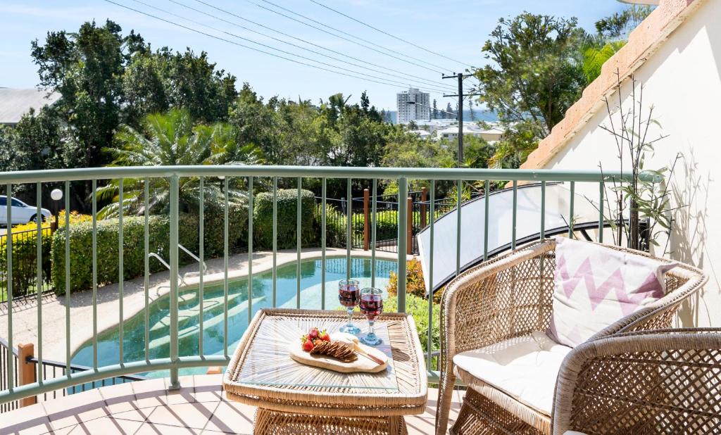 Highwater Haven - Ocean View Apartment. 300m to Beach. Pet Friendly photo 4