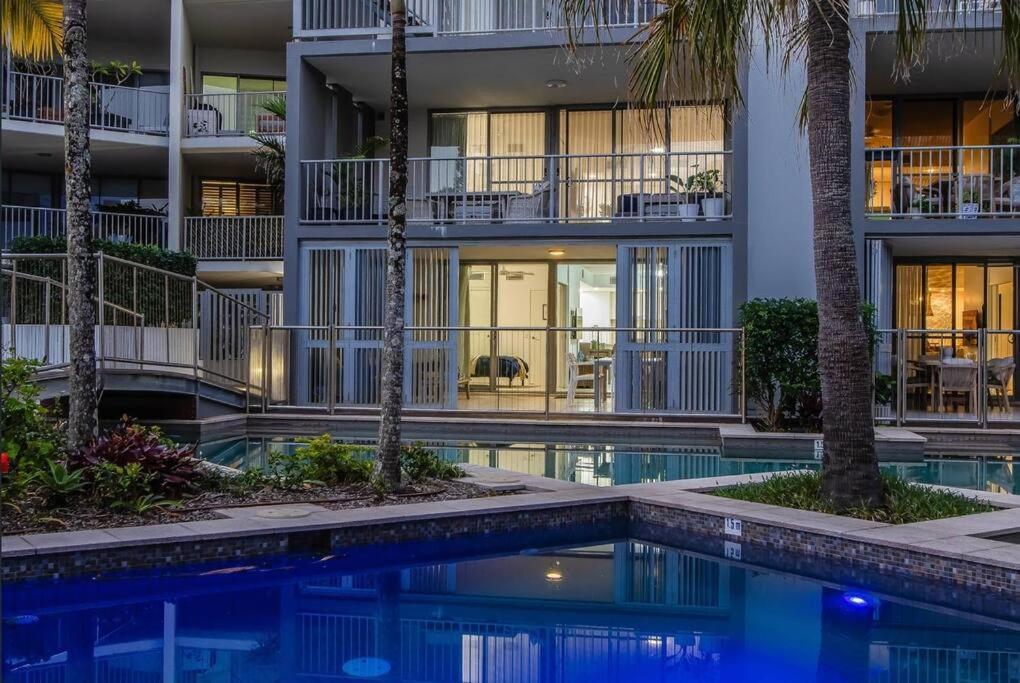 Serene 3 Bedroom Poolside Retreat at Drift