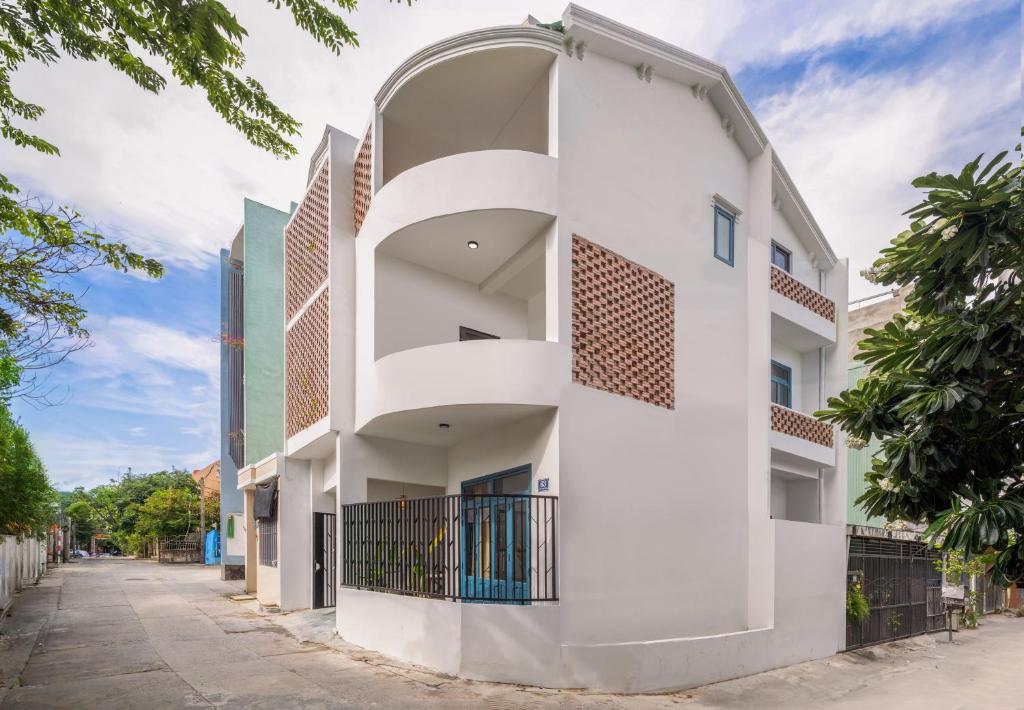 Vani Villa Danang Beach