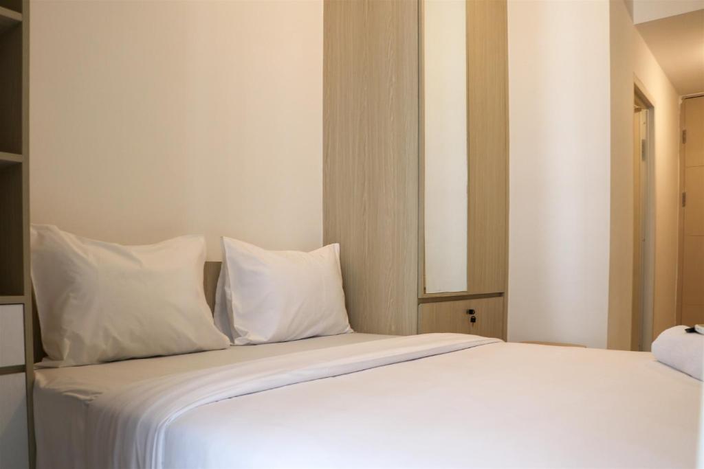 Stylish Studio at Tokyo Riverside PIK 2 Apartment By Travelio, Tangerang