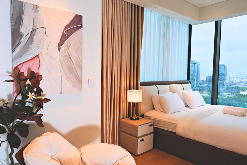 Metropole Thu Thiem - Tiff's Opera Suite