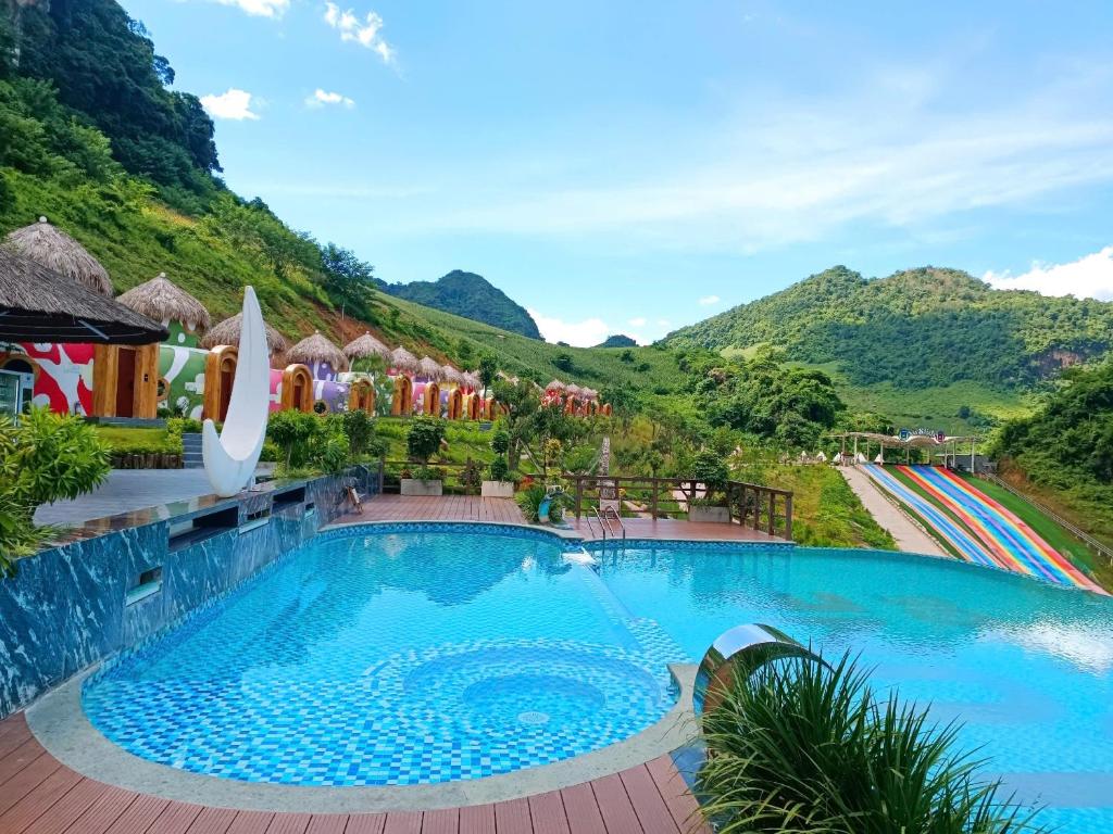 Mộc Châu Island - Lune Village