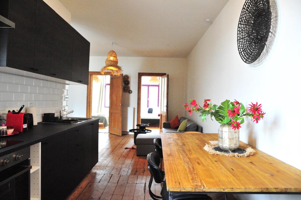 Boho Apartments - 2 Bedrooms photo 1