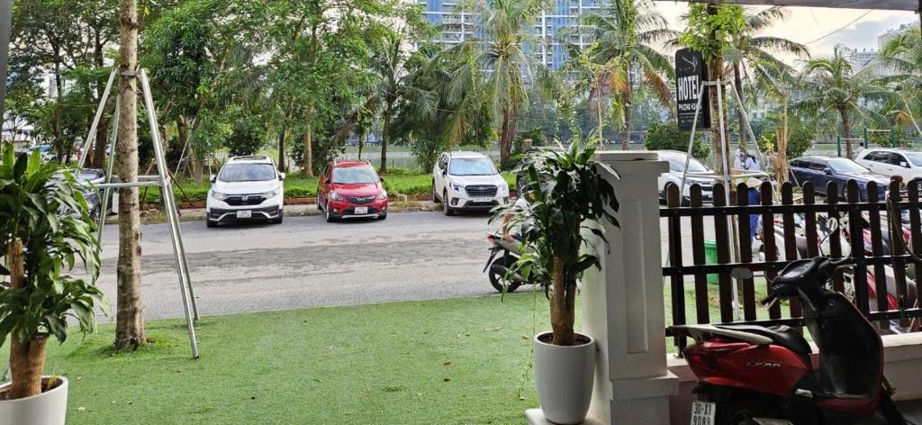 Phượng Hoàng hotel mỗ lao