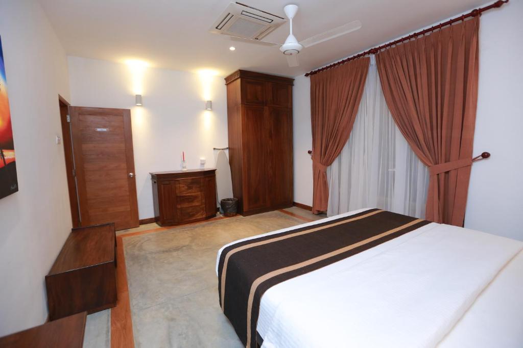 Апартаменты (Апартаменты с 3 спальнями), Refresh Hotel Hikkaduwa