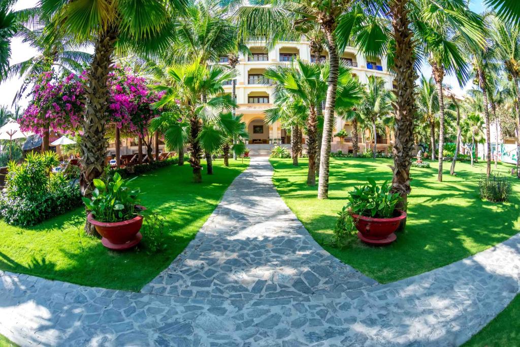 Sunny Beach Resort Mũi Né