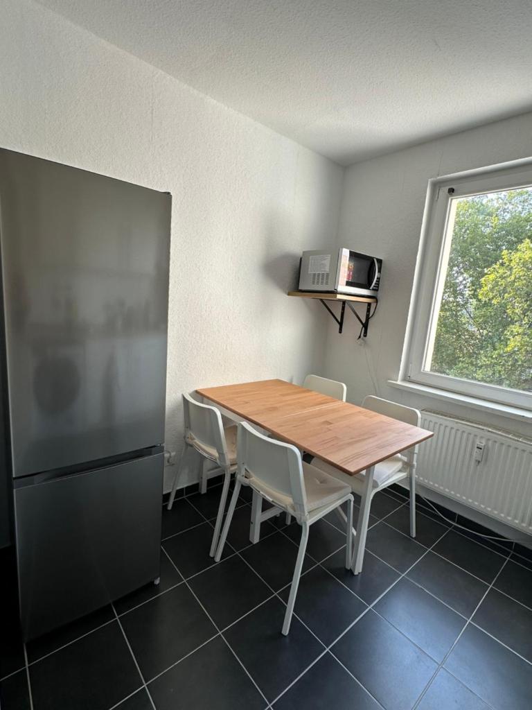 City Apartment Hannover - Tap to explore photos
