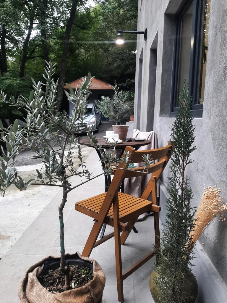 Innwoods Hotel photo 2