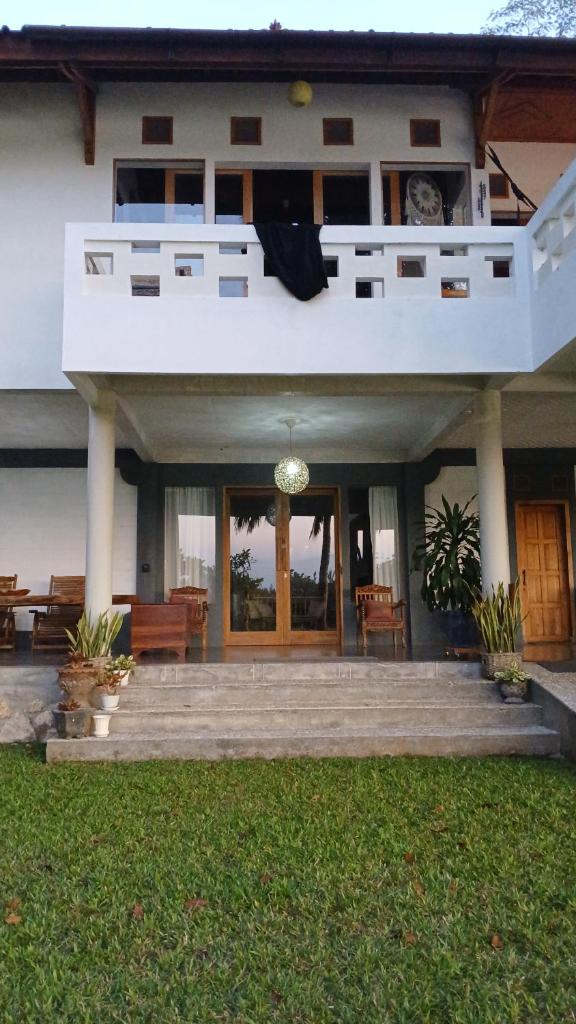 Villa Kanari Batukaras photo 1