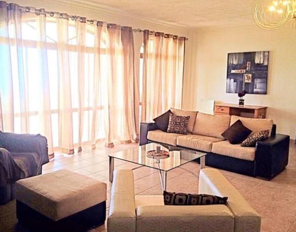 The Heights 2 Bedroom Apartment photo 4