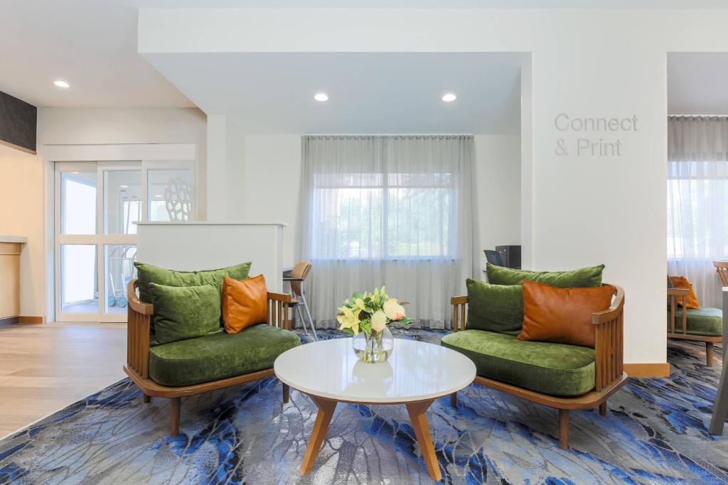 Fairfield Inn & Suites Houston Humble image