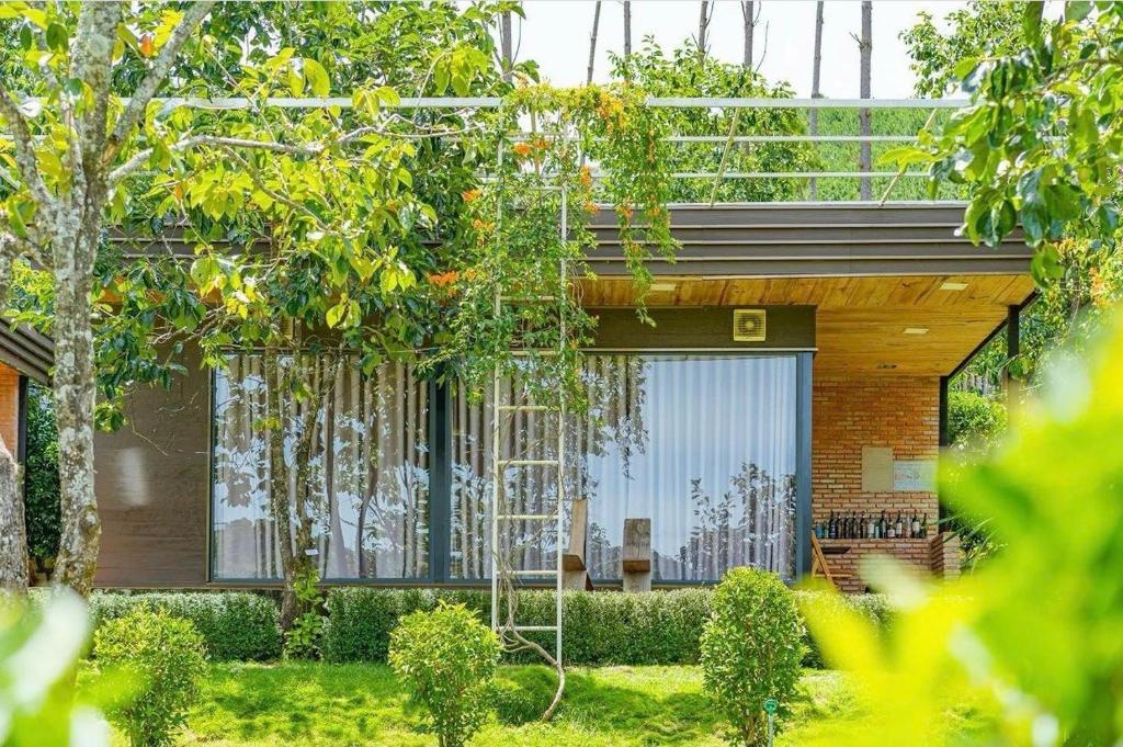 Scent Bungalow - Village