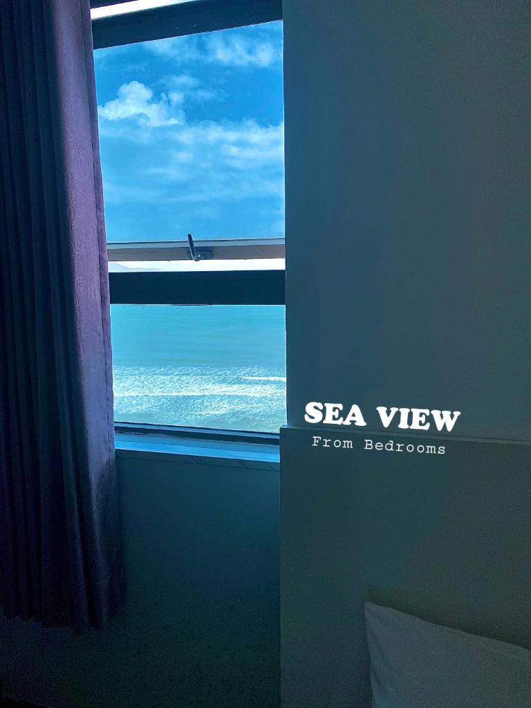 My Khe Seaview Apartments
