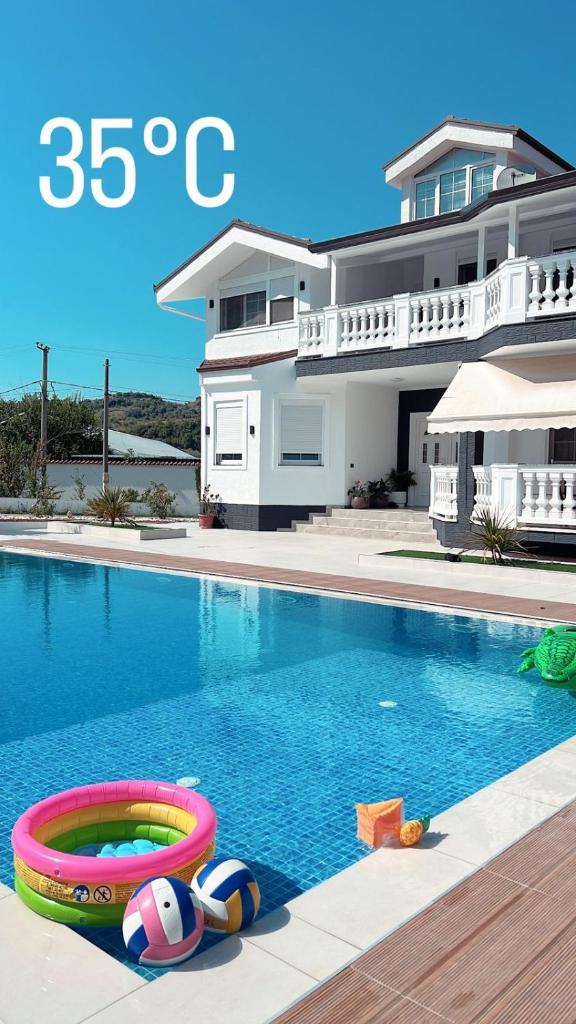 Villa ERVIN photo 4