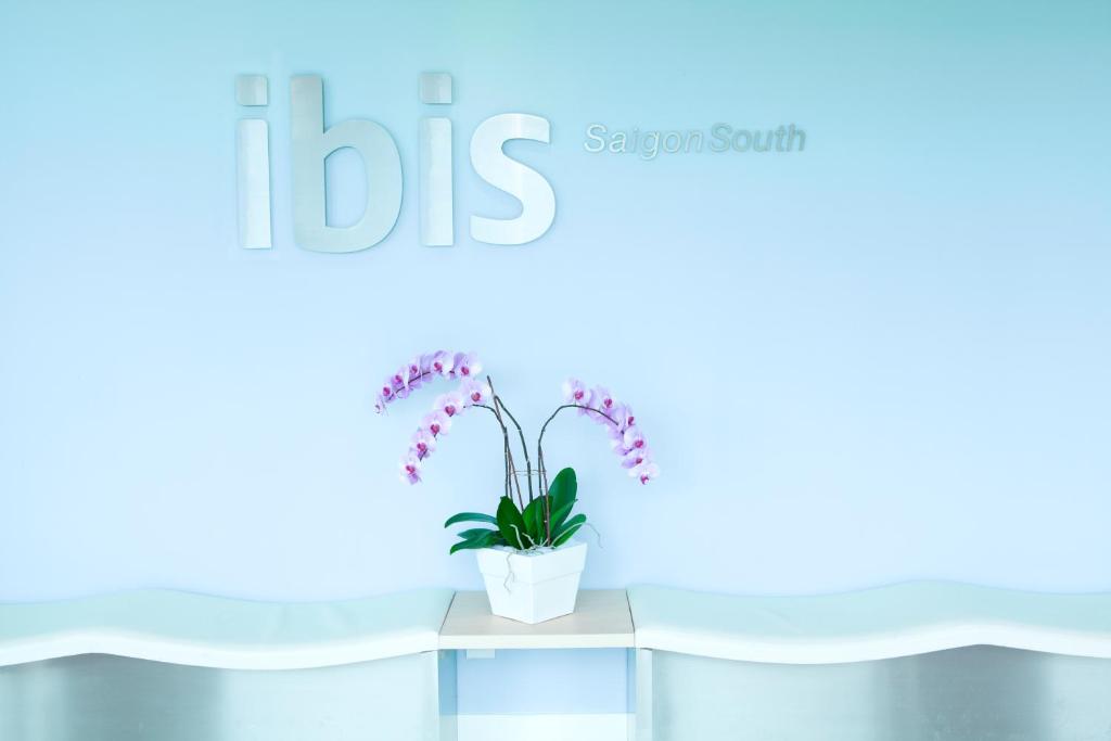 Khách sạn Ibis Saigon South