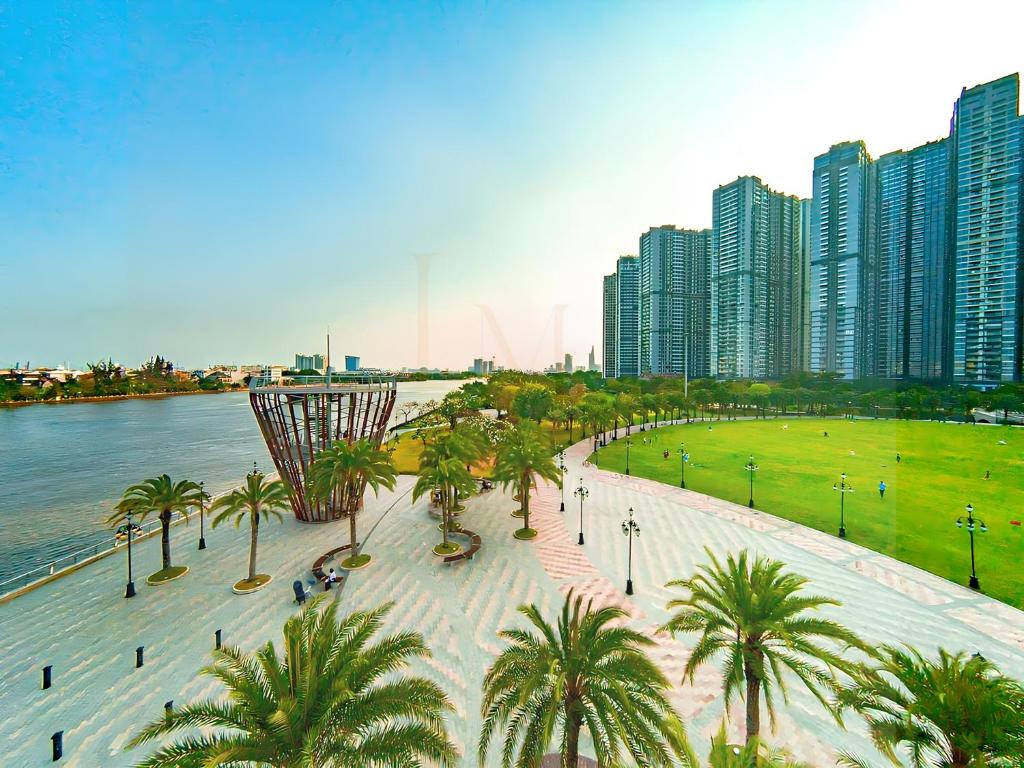 Richland Apartment Landmark