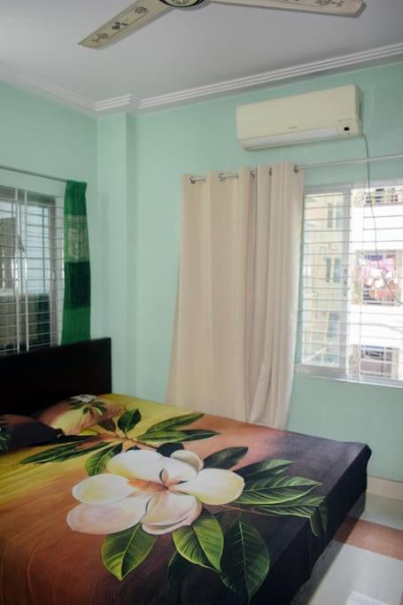 Luxury Apartment Merul Badda photo 2