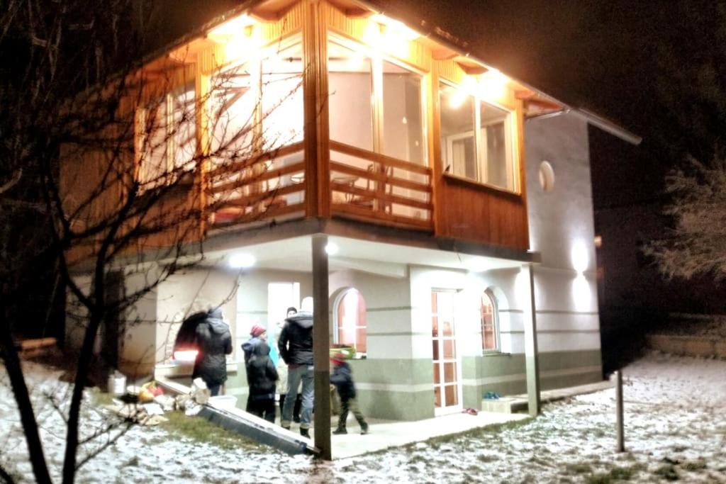 Cottage Eminem with garden and view of Sarajevo