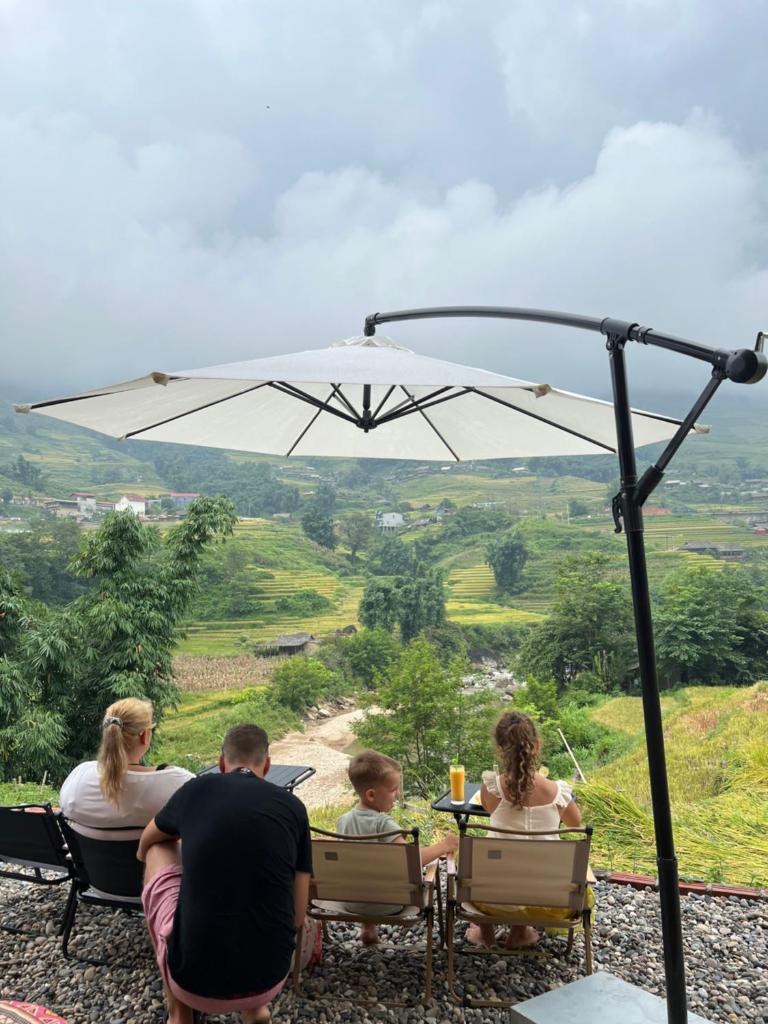 Pi Noong Cafe & Homestay