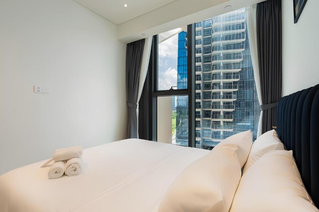 Richland Apartment Landmark