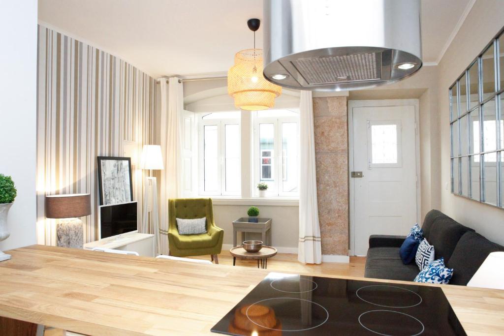 Апартаменты (Апартаменты Делюкс с одной спальней - Первый этаж), Flores Guest House