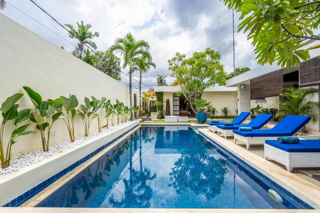 Abikaa, 4BR Lux Villa - Located in the central Seminyak - Tap to explore photos