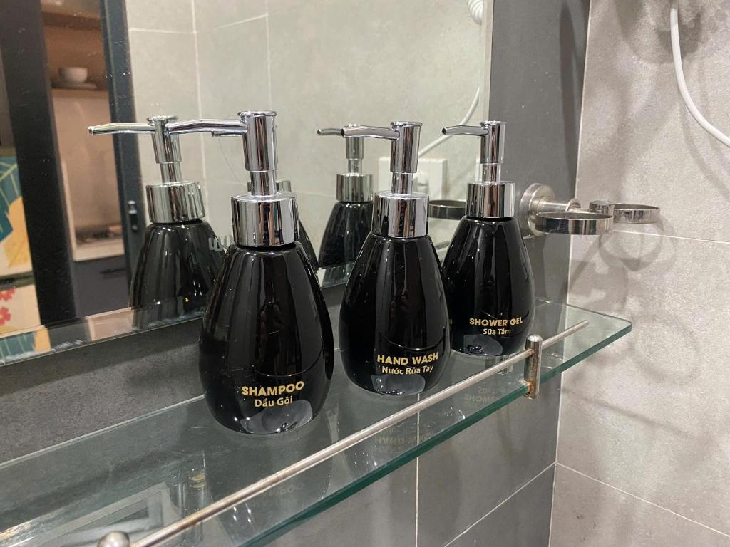 full sunshine with balcony, quiet and security