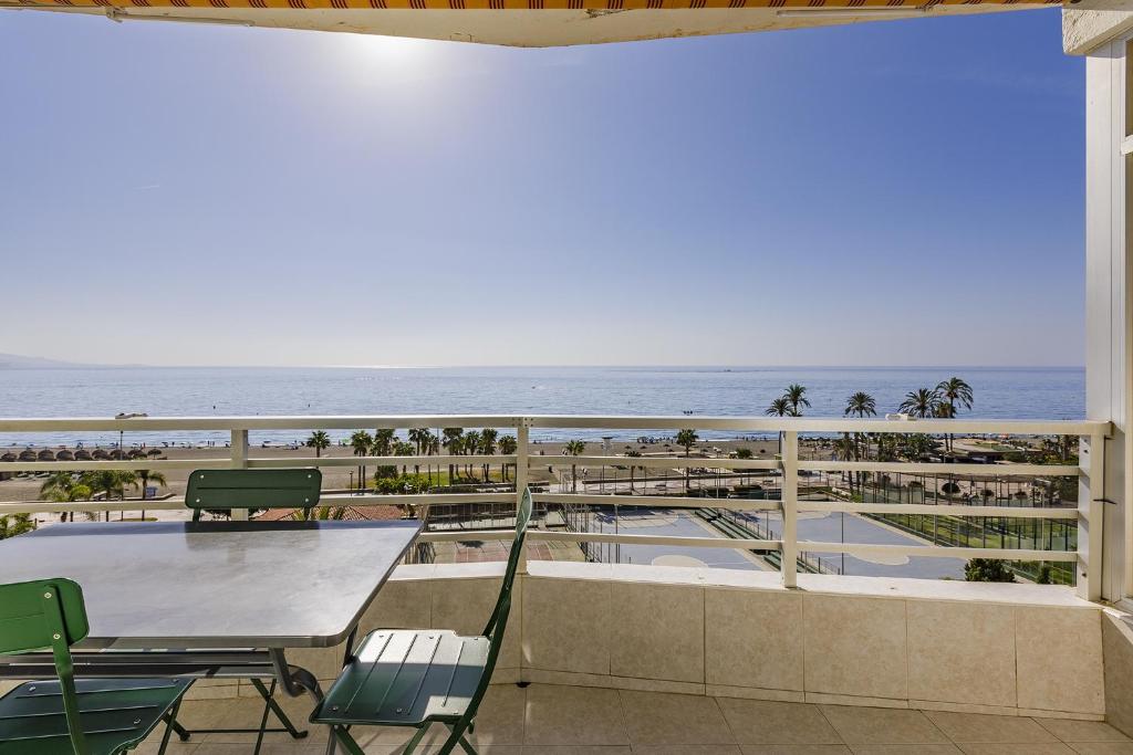A&N Beachfront Sea View Studio with Terrace - Tap to explore photos
