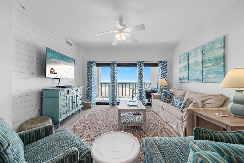 The Palms 202 image