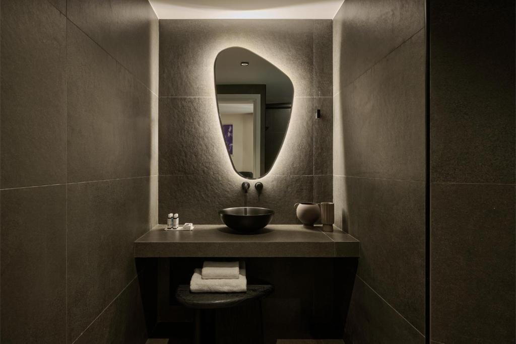 Finders Top Floor Apartments Room Type - Comfort Studio