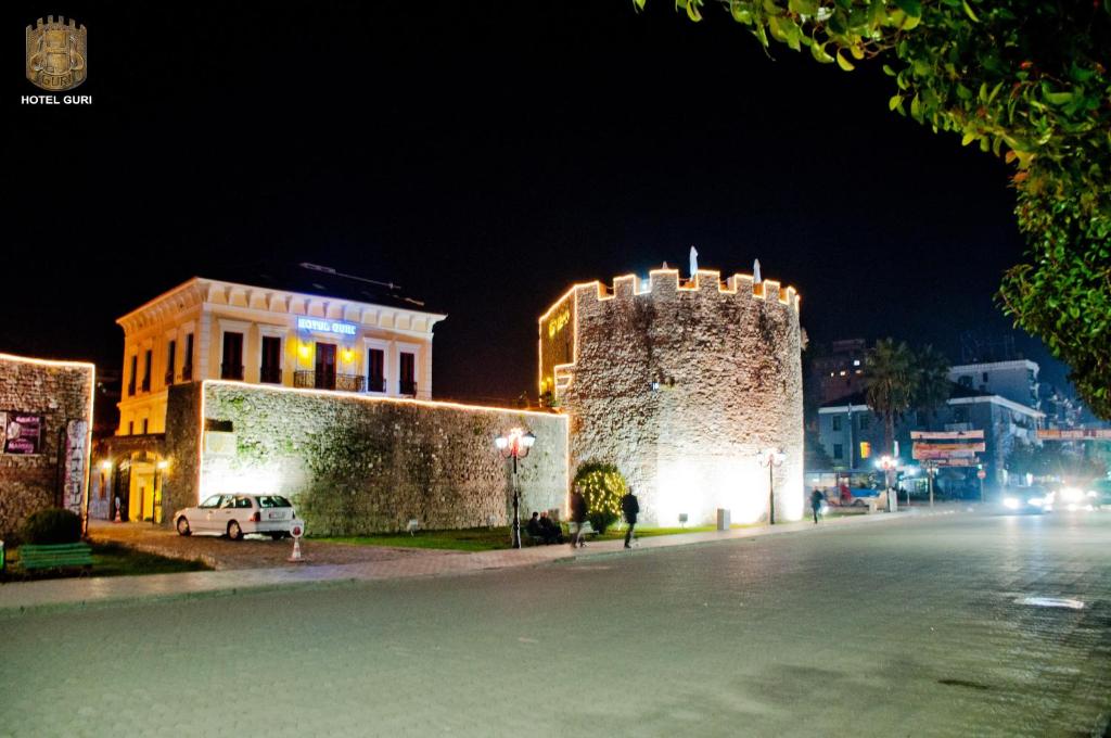 Hotel Guri photo 2