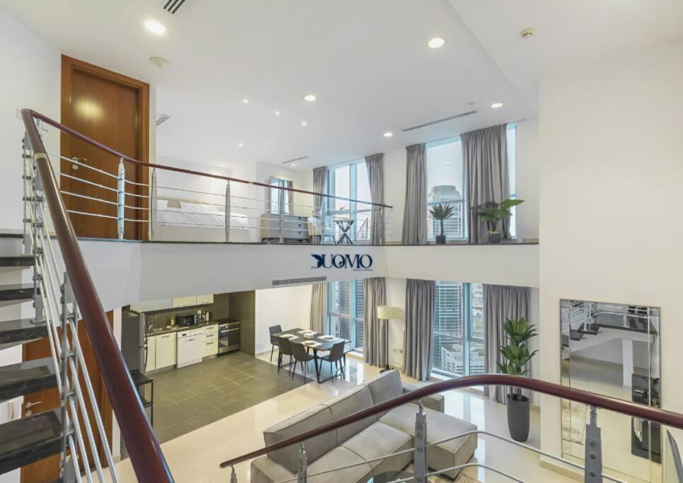 MyDuomo- Expansive 1BR duplex with Burj Khalifa view- 4002 photo 3